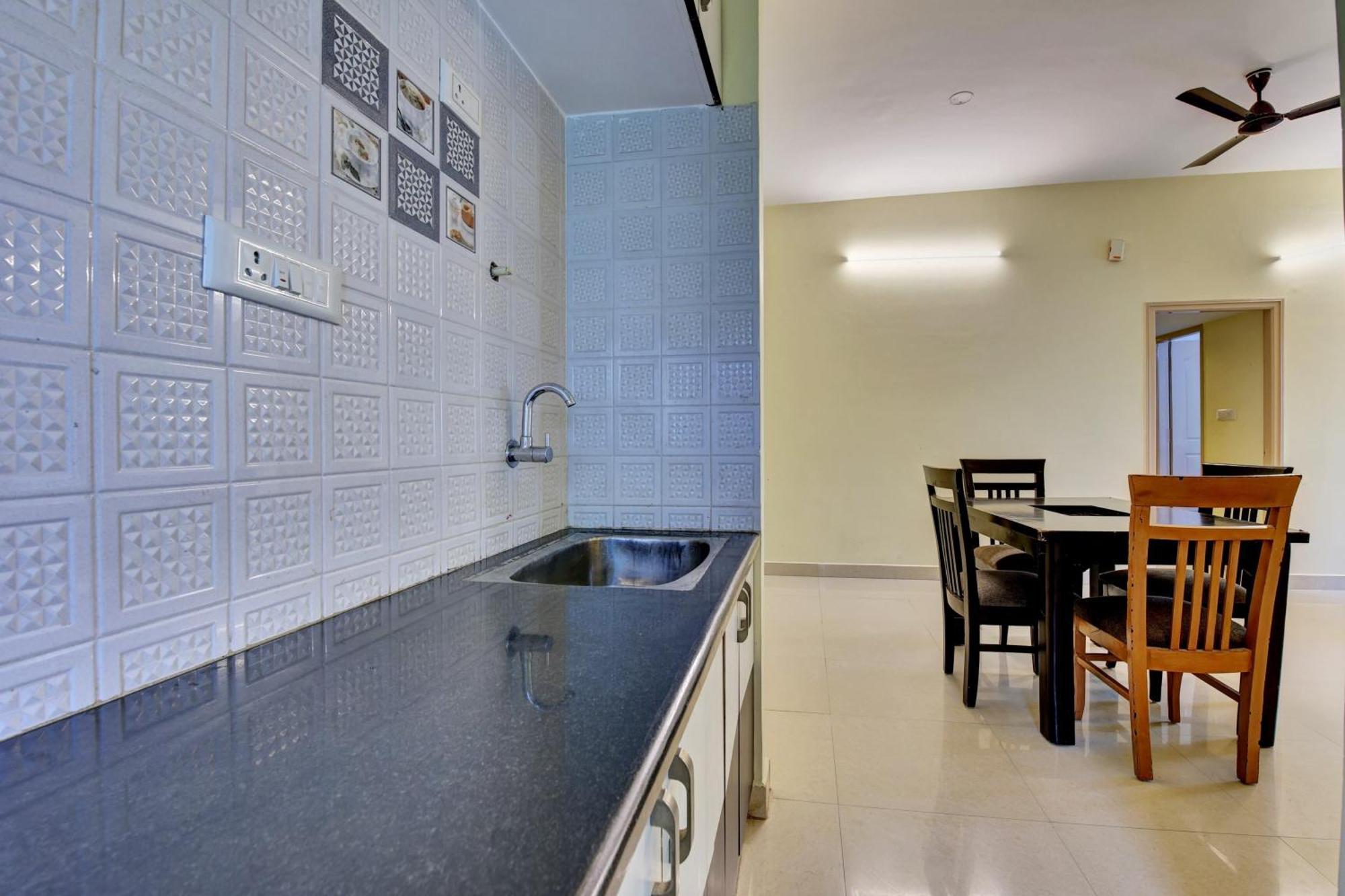 Hotel O Metro Inn Manyata Bangalore Buitenkant foto